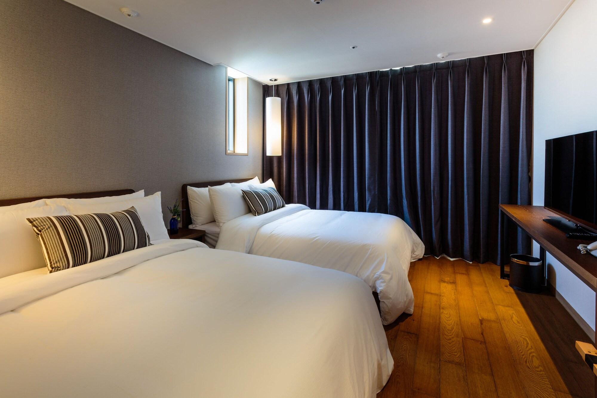 Hotel Alegria Seogwipo-stad Buitenkant foto