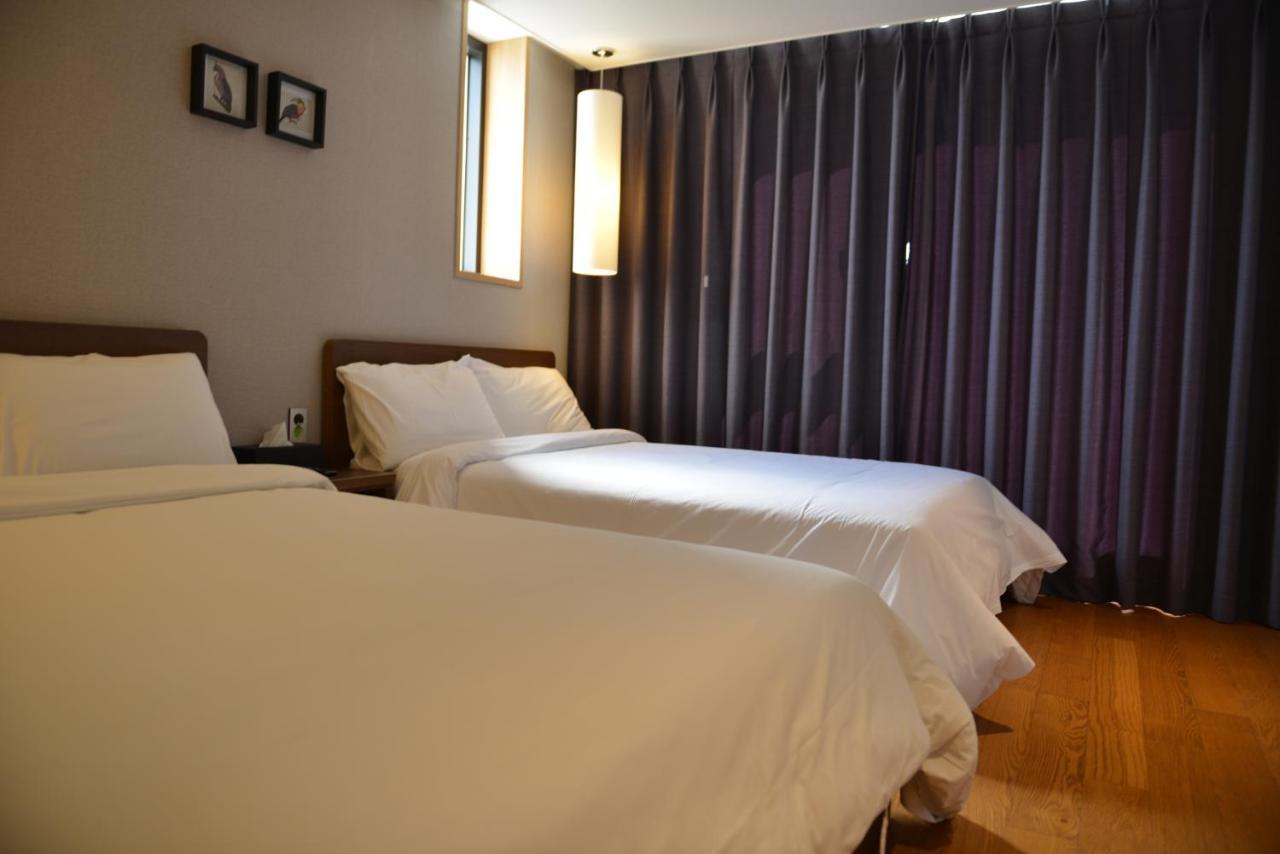 Hotel Alegria Seogwipo-stad Buitenkant foto